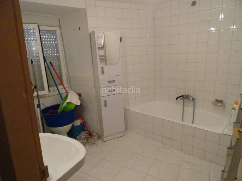 Foto abc57984-76b7-4998-8a03-55afbf9106c3. Masía casa rustica en venta en Petín