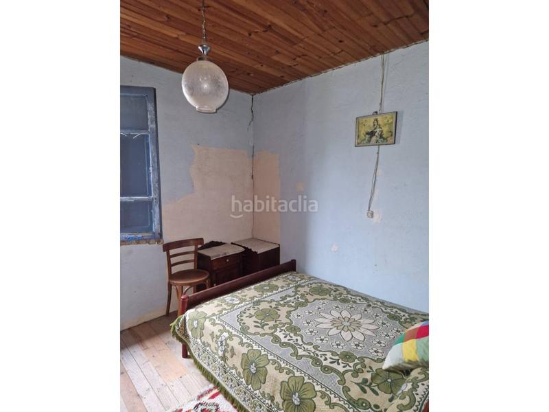 Foto 2ef4978c-d3f2-4a56-8d12-641bbbc2eb1c. Casa  en venta en chao das donas en Bolo (O)