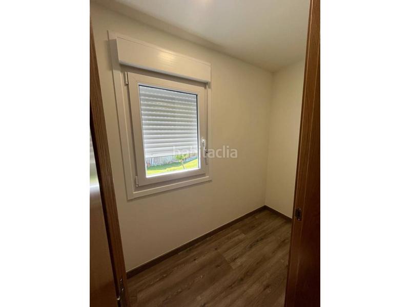 Foto c856ce64-3c17-4ee8-a2a0-bb7f31304433. Casa con parcheggio in Sada