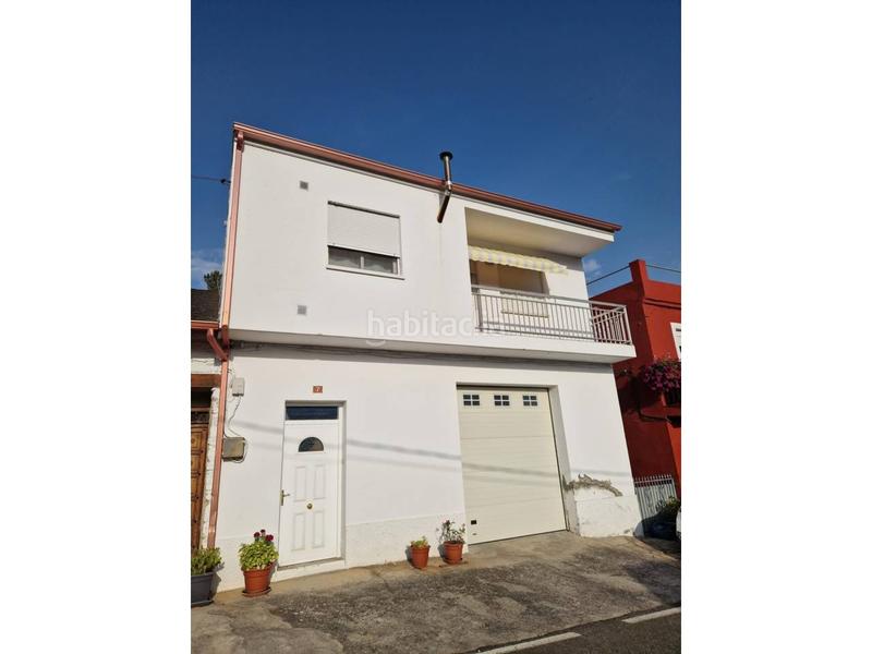 Foto a6e1ee79-bc67-41ed-a0f4-93ddb57c41ab. Casa  unifamiliar en venta en Petín