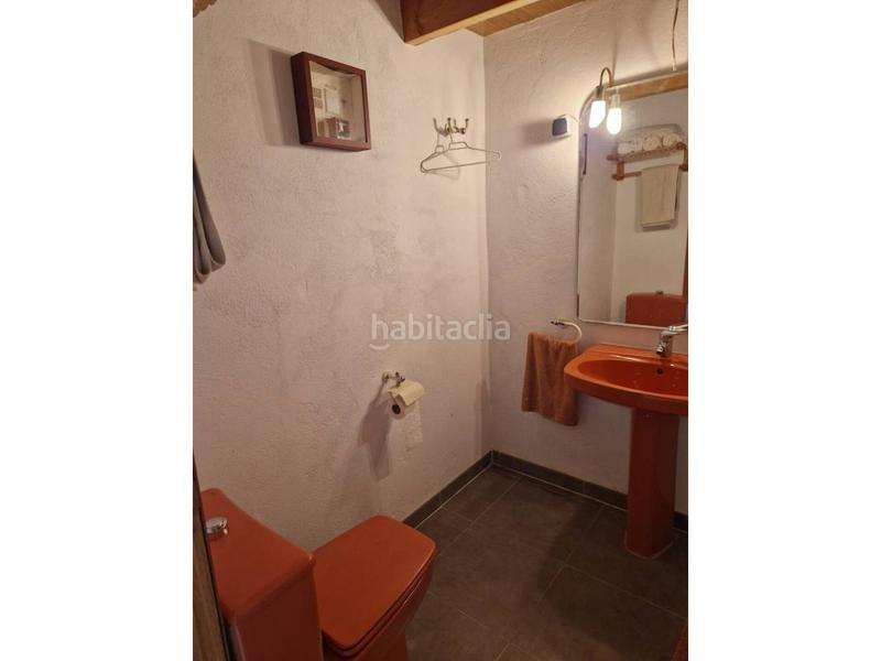 Foto fc4f0e46-44e7-4791-9992-0eccf5cf1c3e. Casa  unifamiliar en venta en Petín