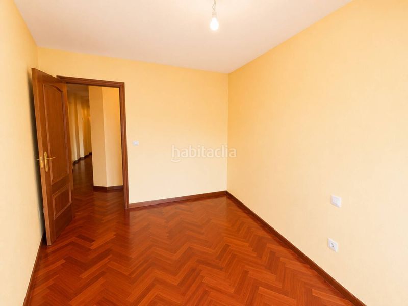 Foto 408a16bd-8ad8-4175-bda3-13e6bb4e0214. Dúplex  en venta en Miño