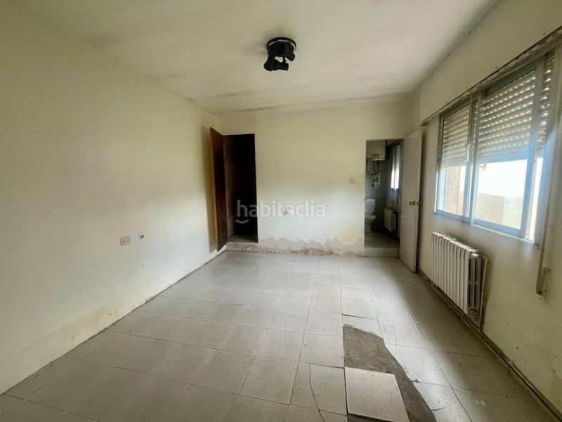 Foto 30995686-00e7-470b-a96c-d01779bc6809. Casa amb aparcament a Cambre