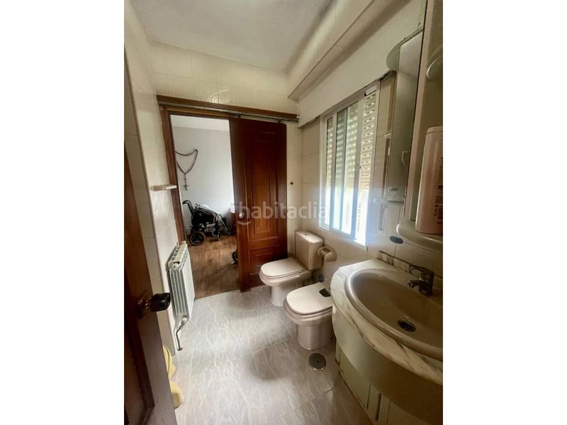 Foto 7f64375a-f18c-4370-ab18-ee8e2500ac9f. Casa amb aparcament a Cambre