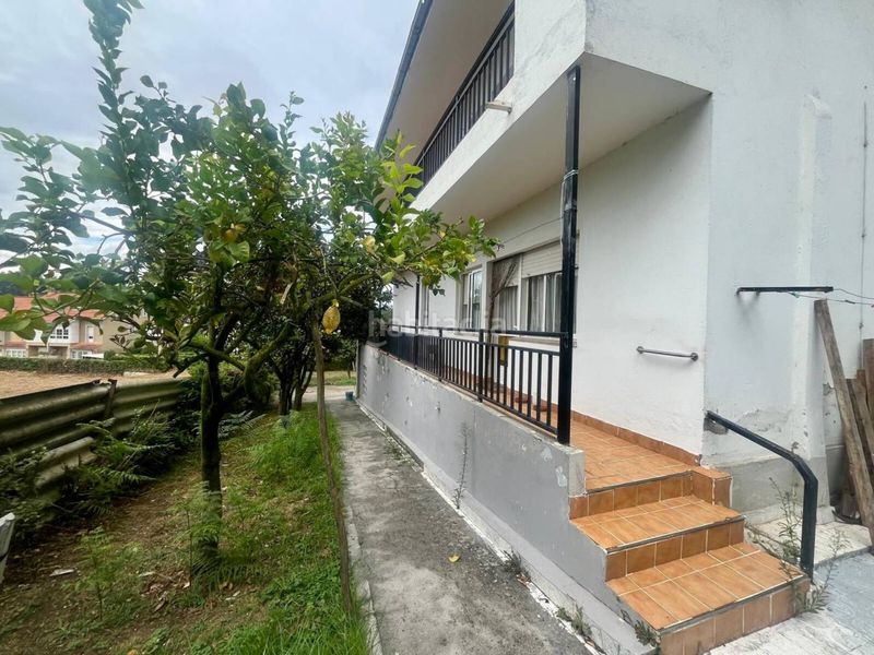 Foto 965b57f9-2082-49df-906a-c05d7dbf57fb. Casa amb aparcament a Cambre