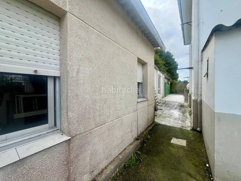 Foto b3337702-ef65-44c7-80a1-1e77d9664cd5. Casa amb aparcament a Cambre