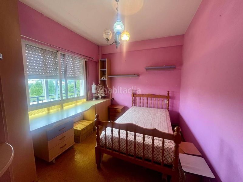 Foto c70ae922-d87e-4c8a-81bf-6a7829b526c9. Casa amb aparcament a Cambre