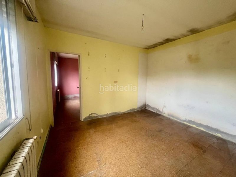 Foto e421a501-dd3b-4777-9818-cee1e3d3ff43. Casa amb aparcament a Cambre