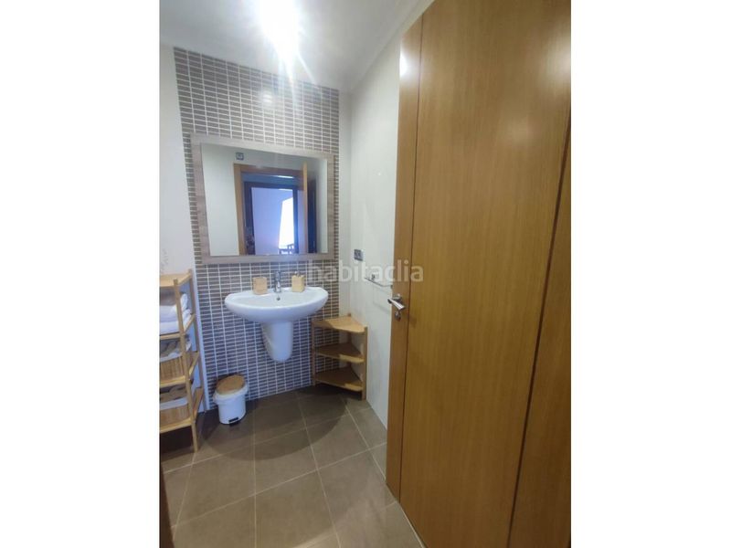 Foto cebd4692-e05e-4b56-b67b-5aa09e3a035e. Lloguer pis amb aparcament a Pontedeume