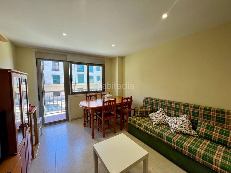 Foto 7fac17ba-dbe9-4c3a-8922-febcebe63278. Rent flat with parking in Miño