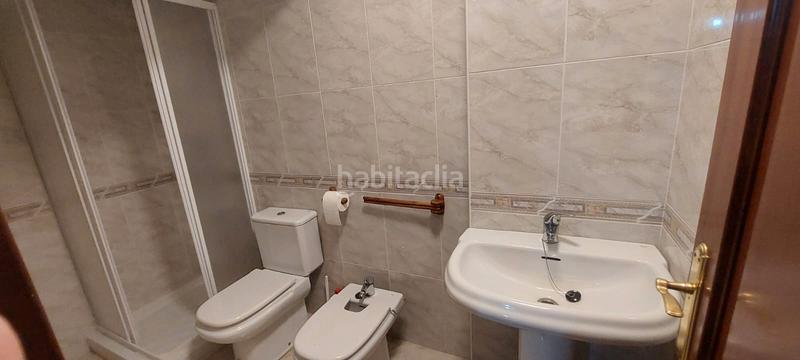 Foto 0942eb70-2f3f-4e52-a6b9-2b94e461c53a. Dúplex duplex con terraza en A Gándara Narón