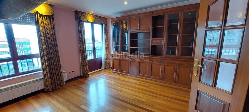 Foto 5df7064e-771f-461f-b3d2-24eb0a303feb. Dúplex duplex con terraza en A Gándara Narón