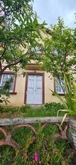 Maison à Neda. Se vende casa de bajo y piso