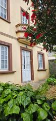 Maison à Neda. Se vende casa de bajo y piso