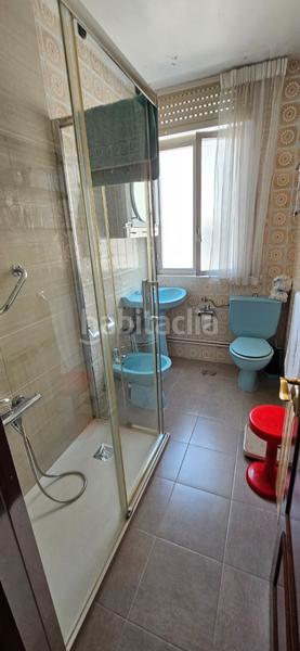 Foto 893f05e6-2964-4e72-af4b-125a0a07a720. Casa a Caranza Ferrol