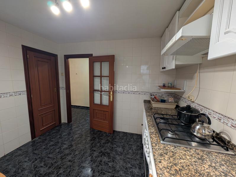 Foto c79d3915-b005-4328-9c3a-604a90f05a23. Planta baixa a A Gándara Narón