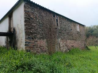 Masia a Moeche. Casa para rehabilitar