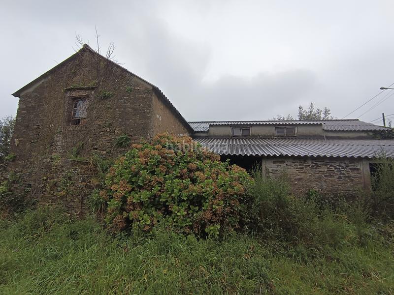 Foto e279b586-e52d-433d-a54b-1e34ea211796. Masía casa para rehabilitar en Moeche
