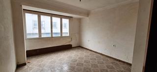 Appartement à A Gándara. Bajo y 2 pisos