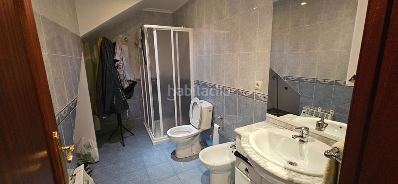 Foto 06fffb34-2536-46b4-9574-9af0a1e2d8a8. Casa aparellada a O Feal - Xubia Narón