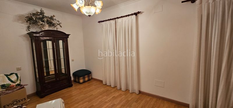 Foto 7f7d5394-39bd-420d-b6d3-e33f65bf84dc. Casa aparellada a O Feal - Xubia Narón