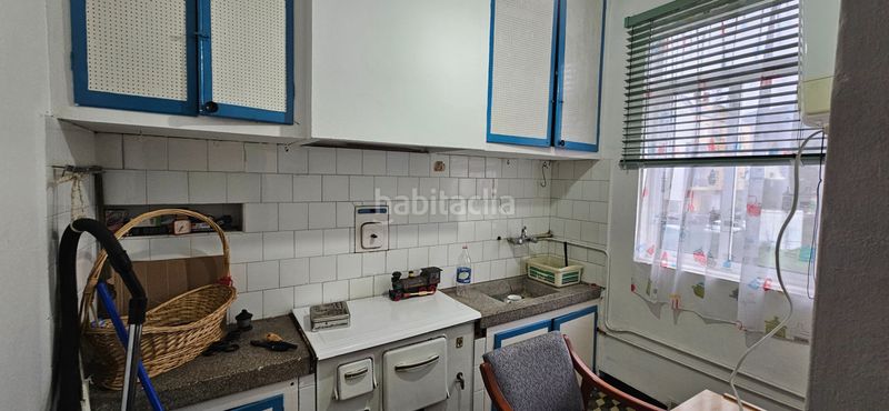 Foto fd37b653-bb50-4f81-89d9-ff48ca605d93. Casa aparellada a O Feal - Xubia Narón