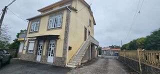 Casa a Valdoviño. 3 viviendas con finca y bajo con  obrador panaderia