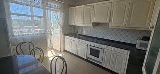 Appartement à O Feal - Xubia. Piso reformado con terracita