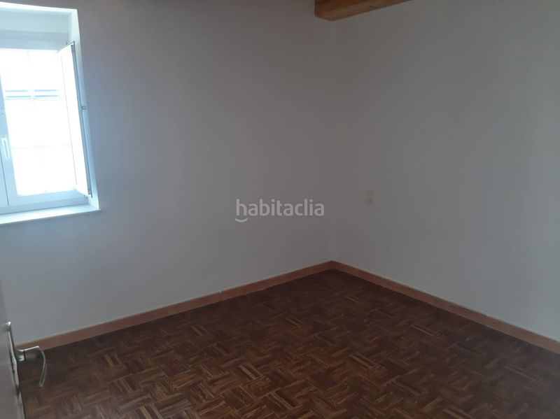Foto b6cf9b86-051d-4a17-85f6-9f63668127ff. Alquiler casa adosada alquiler casa adosada con patio en Ferrol