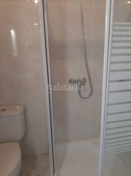 Foto c0553459-92dd-4b51-a841-133b5a971f3c. Alquiler casa adosada alquiler casa adosada con patio en Ferrol