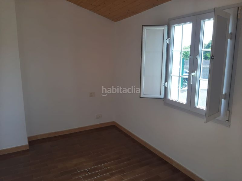 Foto e5835623-0cc0-4cfb-b6b6-ddd7087ae89a. Alquiler casa adosada alquiler casa adosada con patio en Ferrol