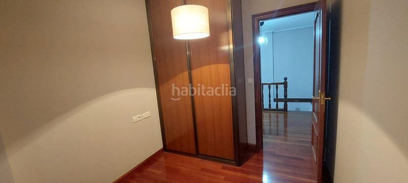 Foto 07373e9c-eb95-4a35-bcf4-c8493b0d676d. Dúplex duplex en Alto del Castaño Narón