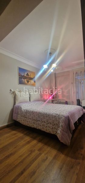 Foto 2ab048e6-e95c-4e23-bb54-8652bdd94845. Rent flat in Porta Nova Ferrol