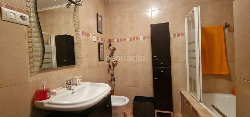 Foto 893868e9-e753-45e7-87dd-b585cd7057c6. Rent flat in Porta Nova Ferrol