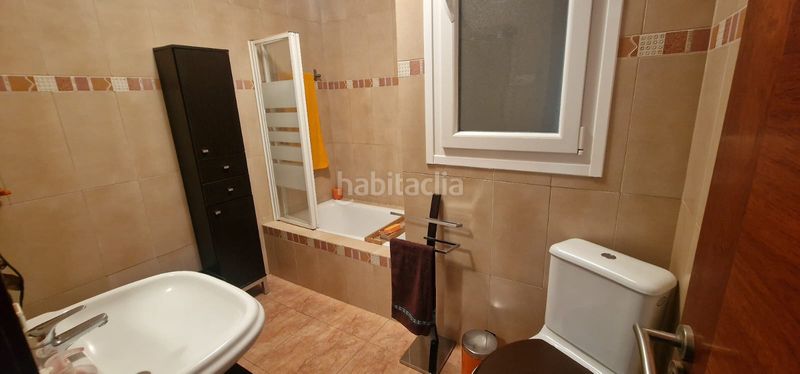 Foto b4b355e0-df49-4595-b86f-940a60d792e6. Rent flat in Porta Nova Ferrol