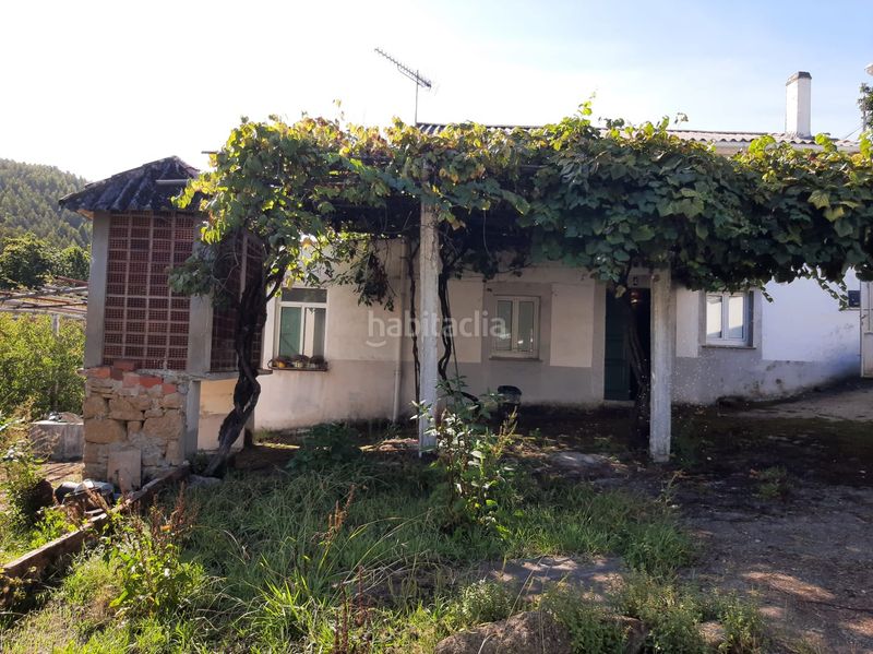 Foto 8cefb444-a6bd-4efd-b70e-9345ed5b77cd. Casa  con finca en A Malata - Catabois - Ciudad Jardín Ferrol