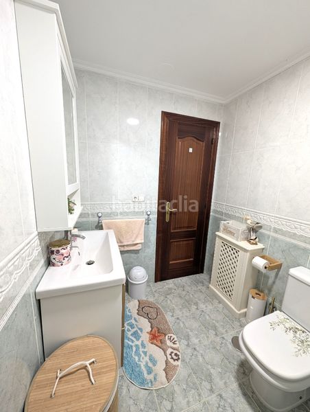Foto d0459436-753a-4220-9a4f-96f3b0890f16. Dúplex dùplex 4 dormitorios vistas al mar en A Gándara Narón