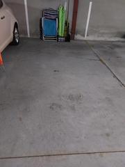 Autoparkplatz in Neda