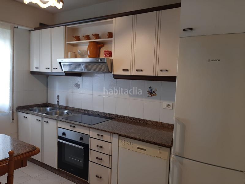 Foto 53f75fbc-7a66-4f7d-a82e-ca874d5bd83c. Appartamento in Alto del Castaño Narón