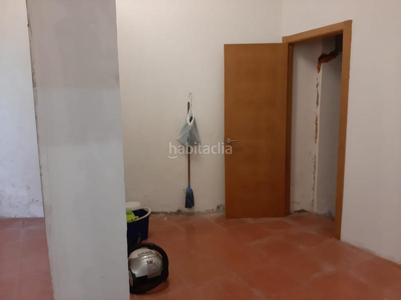Foto 60e6f52c-80e6-4c52-87b4-a53c2b480fc2. Local comercial a Centro Ferrol