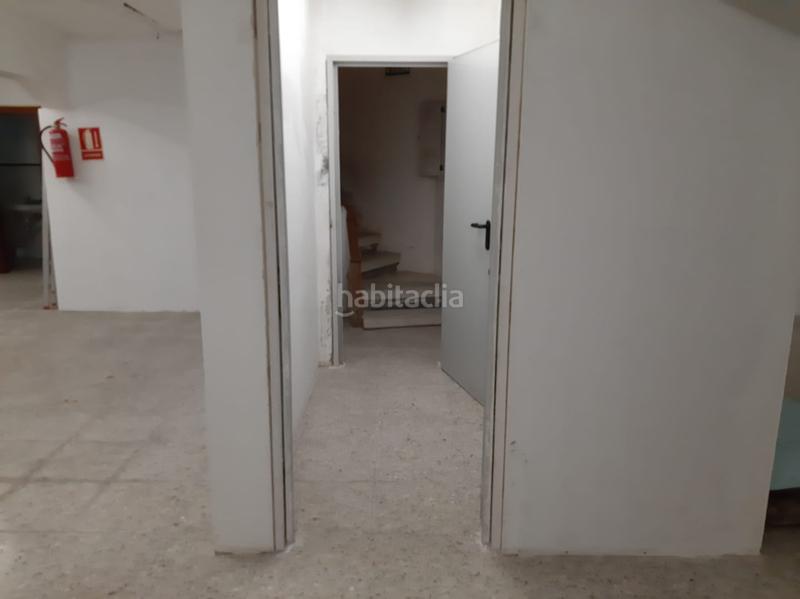 Foto bc2b262b-be58-49e3-8b2a-f4738c060764. Local comercial a Centro Ferrol