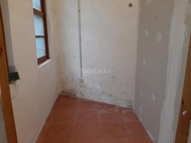 Foto cbe900cf-ff52-4f3a-904e-31cd55b6115b. Local comercial a Centro Ferrol
