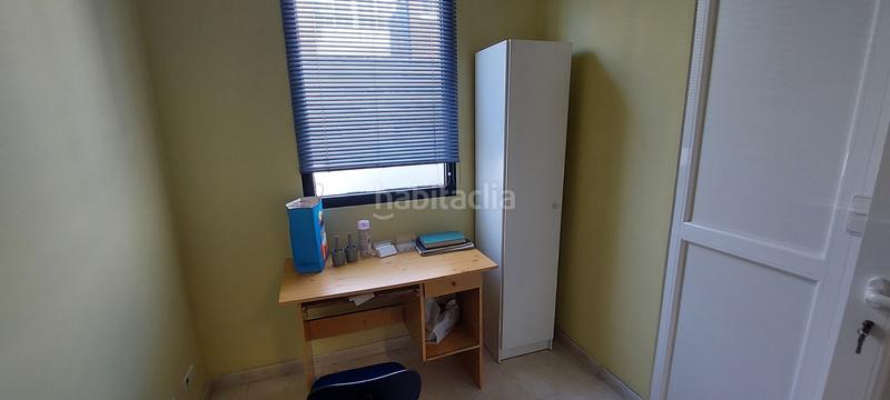 Foto 86a48830-4886-4ce2-a84c-e3abc0214751. Lloguer local comercial a Alto del Castaño Narón