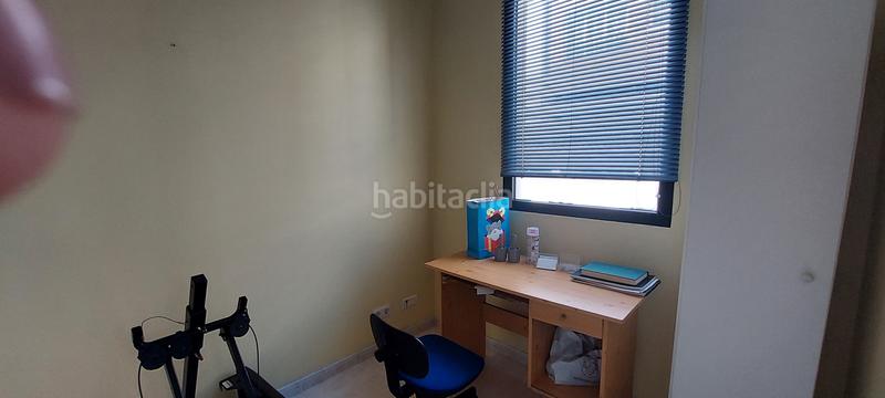 Foto dd4f1566-9f25-472f-9944-d6b2737f2dfd. Lloguer local comercial a Alto del Castaño Narón