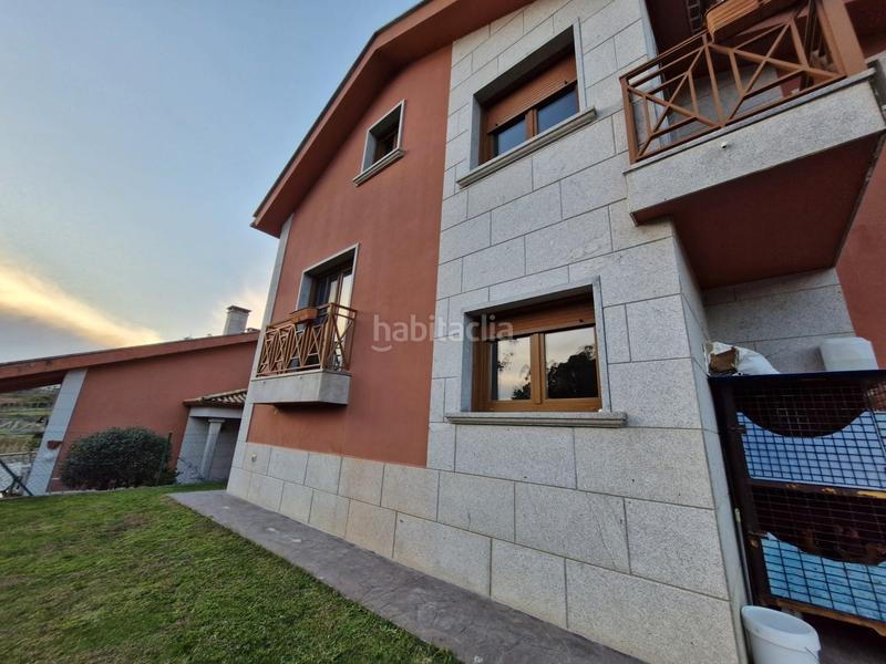Foto b0c2836e-3421-485a-97e9-28797982b27c. Chalet  de 390 m/2, bordóns , parcela 420 en Sanxenxo