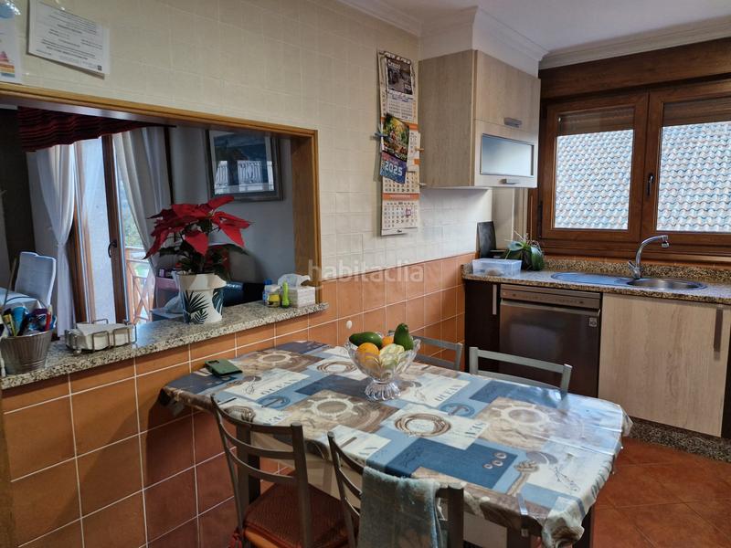 Foto e986b8b2-1f81-4356-9d4d-14086d5402f2. Chalet  de 390 m/2, bordóns , parcela 420 en Sanxenxo
