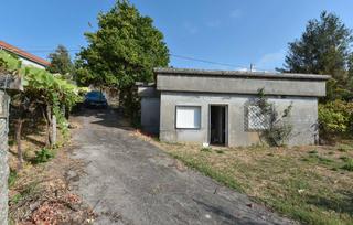 Casa a Portas. Portas romai, finca edificable 1424 m2, con caseta habitabl