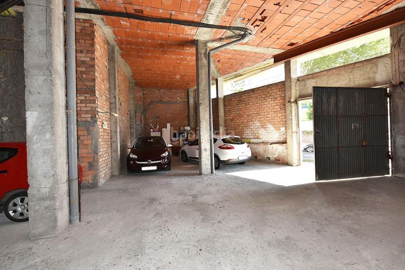 Foto 005911e6-c32b-4eb4-9b01-1f4c1ad23dfc. Locale commerciale in Marín