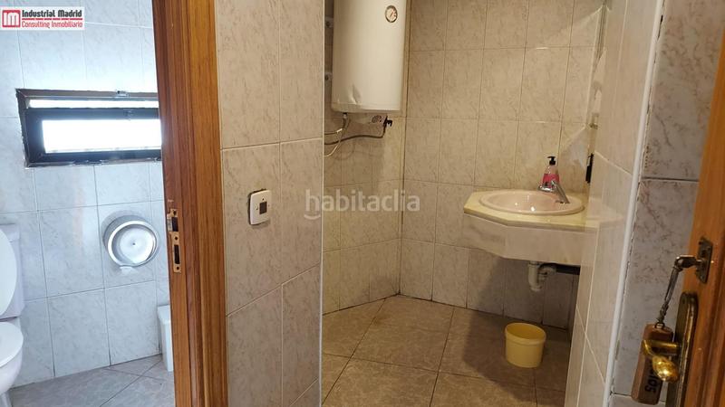 Foto e9c22b82-e662-475c-8d72-191439c89c8e. Locale commerciale in Mejorada del Campo