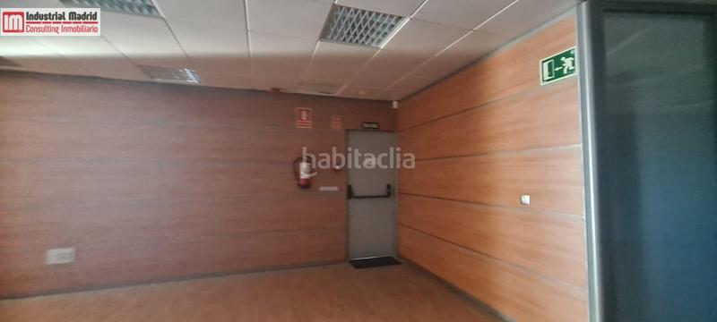 Foto 48df51b2-dc98-4389-8932-b40aa94ec664. Capannone industriale in Las Castañeras - Bulevar Arroyomolinos